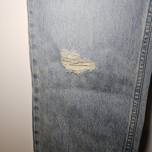 The Rigid Way-High® Jean Limited Edition Paint Splatter Jeans - Picture 6 of 13